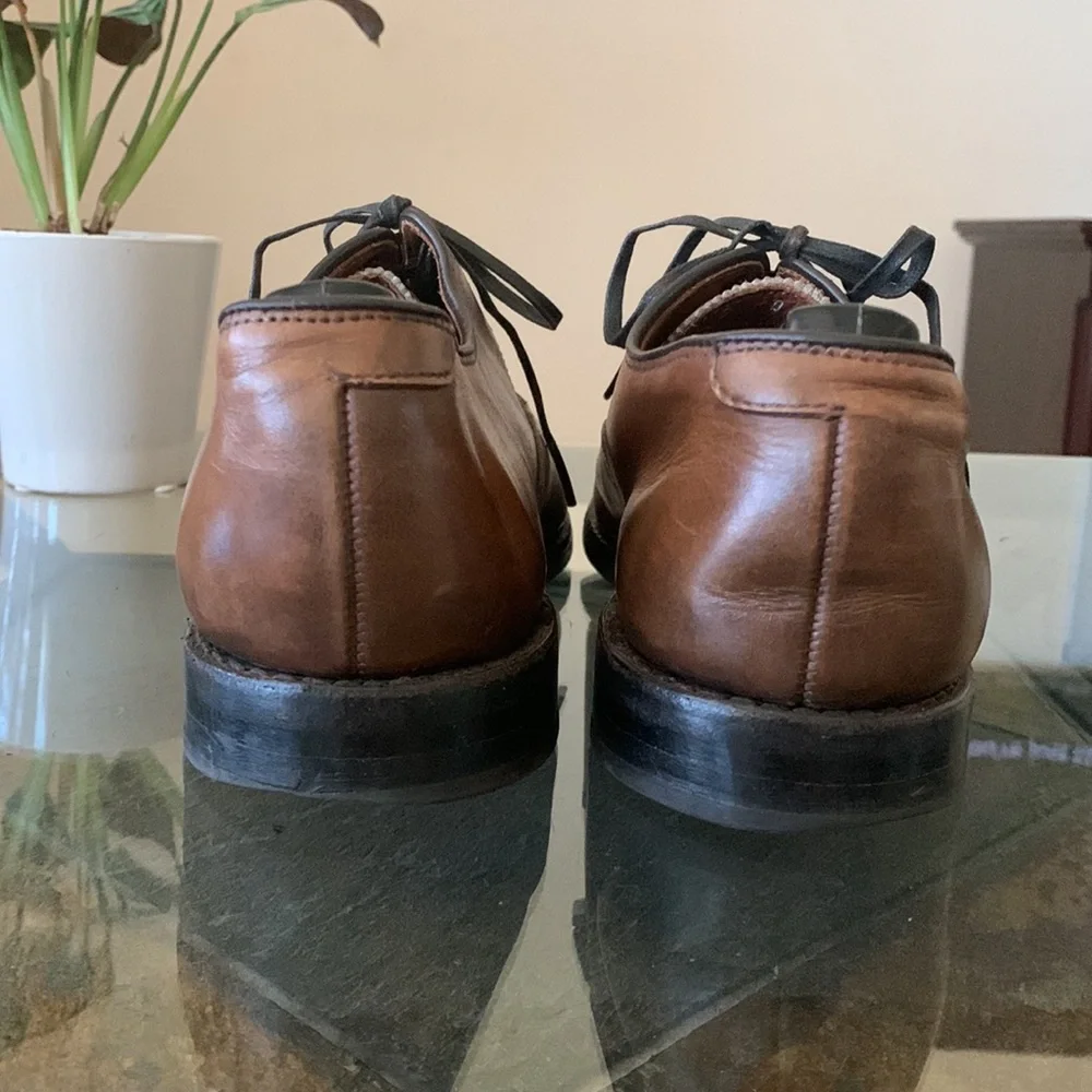 ALLEN EDMONDS Carlyle Plain-Toe Leather Oxfords